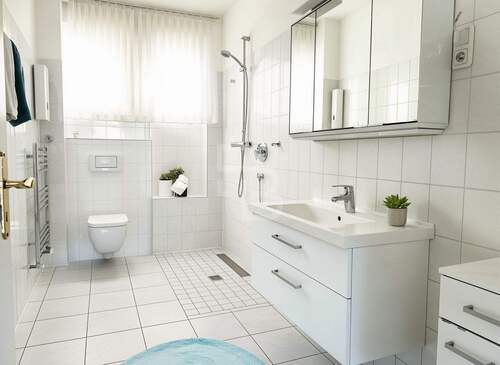 Badezimmer - (KI generiert) - 