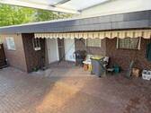 Zugang/Garage - 