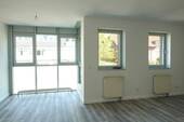 Wohn-/Essbereich - 2 Zimmer Etagenwohnung zur Miete in Leverkusen