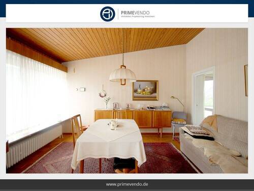 Wohnzimmer - 6 Zimmer Einfamilienhaus in Rheinstetten