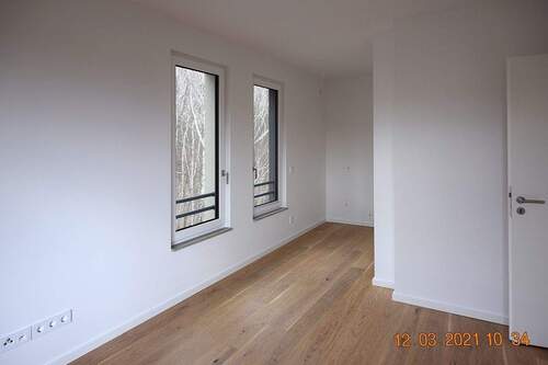 SZ 2 mit begehbarem Schrankbereich WE113.jpg - 