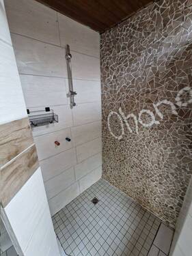 Dusche Bad Erdgeschoss - 