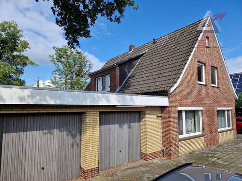 Wohnhaus mit Doppelgarage - Einfamilienhaus mit 149,00 m&sup2; in Uplengen / Meinersfehn zum Kaufen