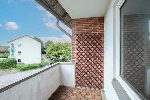 Balkon - 3 Zimmer Etagenwohnung zum Kaufen in Eutin