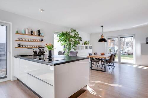 Wohnen - 4 Zimmer Einfamilienhaus zum Kaufen in Haimhausen