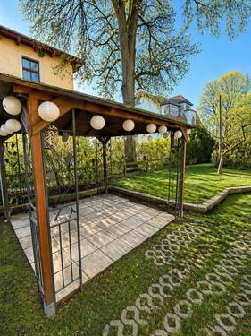 Terrasse - 6 Zimmer Mehrfamilienhaus, Wohnhaus zum Kaufen in Dresden
