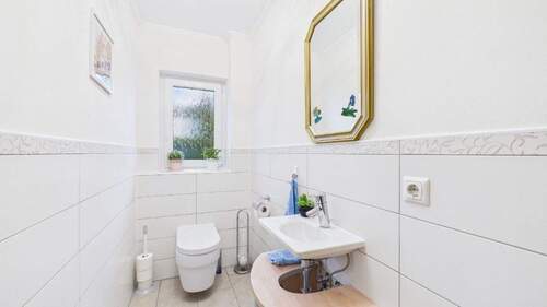 Gäste-WC - Einfamilienhaus mit 125,00 m² in Wincheringen zum Kaufen