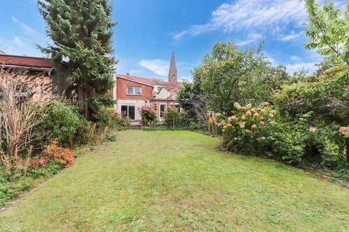 Garten mit Terrasse - 