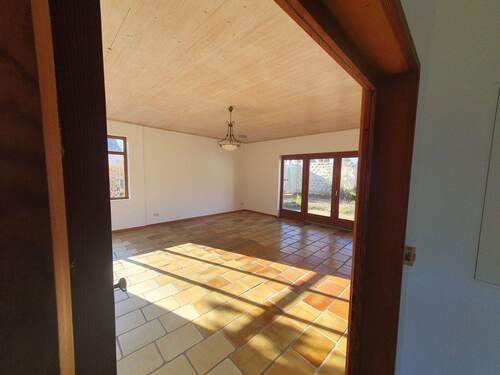 Wohnzimmer (Zimmer 1) - 