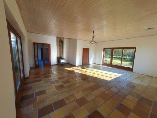 Wohnzimmer (Zimmer 1) - 