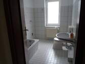 Bad mit niedriger Badewanne - 