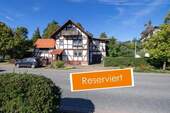 Reserviert-Waldkappel Bischhausen Landstraße - Charmantes Einfamilienfachwerkhaus mit Einliegerwohnung, kleinem Garten, großartige Terrassen und Auto-Stellplätzen