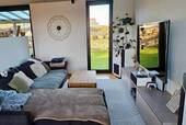 Wohnbereich mit Blick in den Garten - 