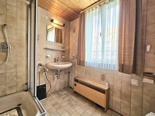 Bad mit WC im 2. OG - 