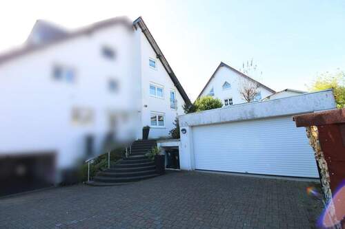 1. Ansicht - Ruhiges Familienidyll in Sackgassenlage - 5-Zi.-EFH mit Doppelgarage in Radevormwald