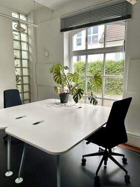 Büroraum 1 12qm - Helle, möblierte Büroräume in Hamburg - flexibel, zentral, Kaffee inklusive