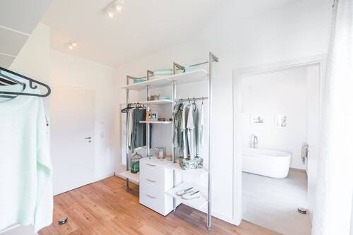 OKAL - Claudia Becker - 