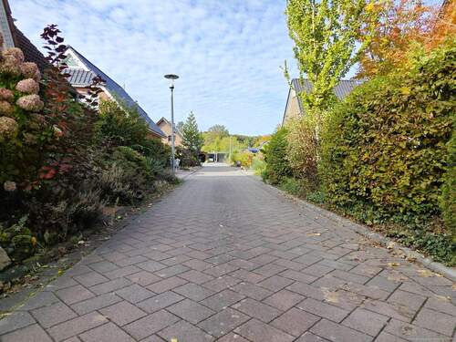 Wohnstraße - 5 Zimmer Einfamilienhaus in Ritterhude