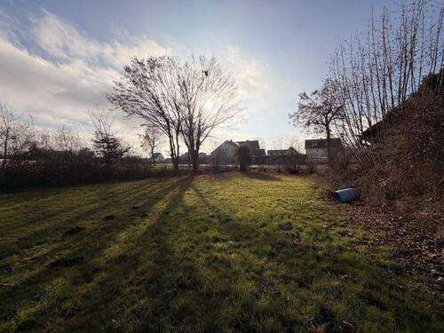 Bild 2 - Grundstück zum Kaufen in Muhr