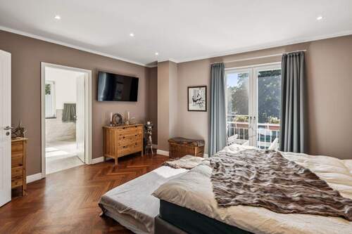 Schlafzimmer mit Bad en Suite - 