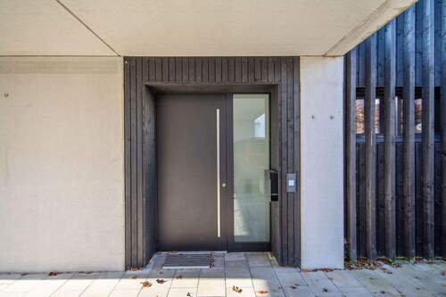 Wohnungseingang - 4 Zimmer Etagenwohnung in Seubersdorf in der Oberpfalz