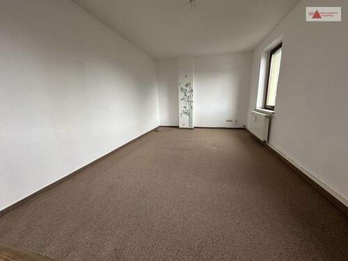 Schlafen WE Maisonette - Mehrfamilienhaus, Wohnhaus mit 250,00 m&sup2; in Neukirchen/Erzgebirge zum Kaufen