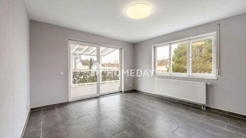 1. OG Wohnzimmer 1 - 