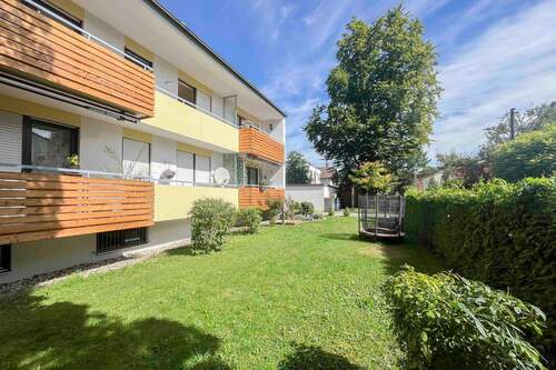 Balkonseite - Etagenwohnung mit 54,40 m² in Gröbenzell zum Kaufen