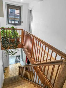 Flur DG - Werz Immobilien - 