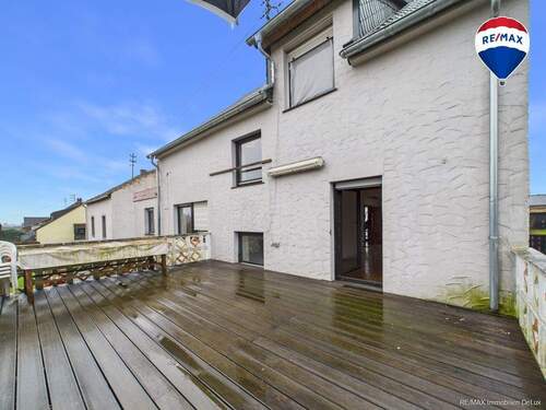 REMAX Immobilien DeLux Haus in Weiskirchen - Rappweiler zu verkaufen - 