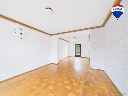 REMAX Immobilien DeLux Haus in Weiskirchen - Rappweiler zu verkaufen - Einfamilienhaus mit 167,00 m&sup2; in Weiskirchen / Rappweiler zum Kaufen