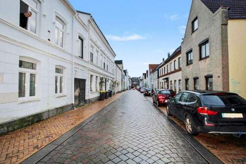 Lage in der Straße - 