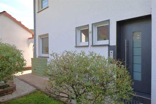 Eingangsbereich - Mehrfamilienhaus, Wohnhaus mit 240,00 m&sup2; in Meinhard zum Kaufen