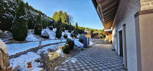 Gartenimpression WInter - 6 Zimmer Einfamilienhaus zum Kaufen in Lohberg