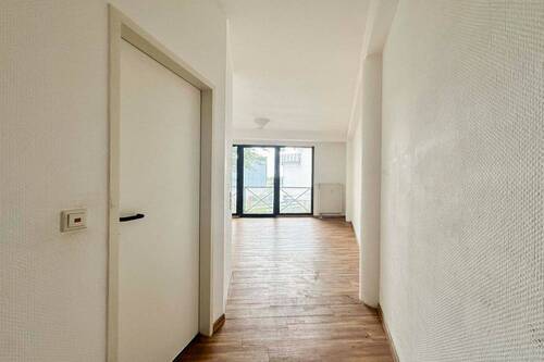 Flur - Etagenwohnung mit 48,30 m&sup2; in Hürth zum Kaufen