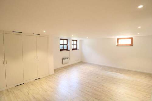 Hobbyraum mit eigenem Bad - 