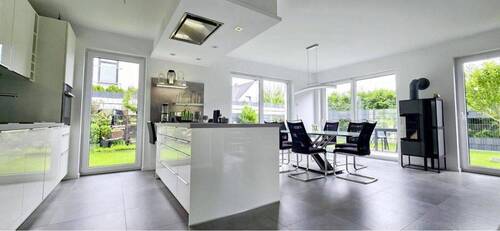 Offener Wohnbereich - Hochwertige Erdgeschosswohnung mit Penthouse-Flair