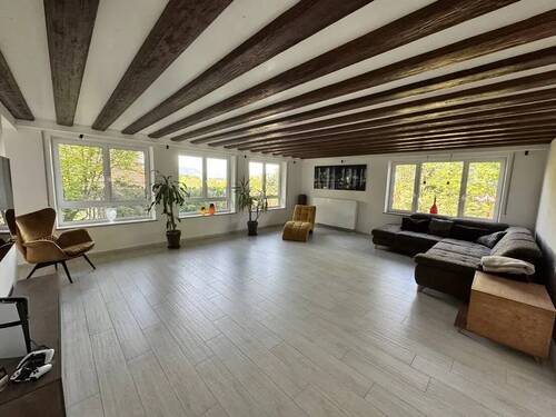 Wohnzimmer - Einfamilienhaus mit 325,00 m&sup2; in Grabenstätt zum Kaufen