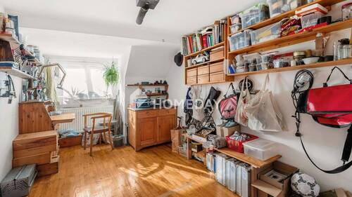 Büro 2 - 