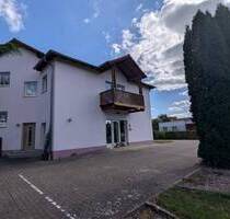 2-Raum-Wohnung mit Balkon und Blick ins Grüne - ruhig wohnen in Eishausen