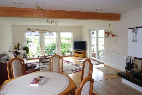 Wohnzimmer Ansicht 3 - Bungalow mit 140,00 m&sup2; in Mönchengladbach zum Kaufen