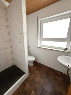 Gästebad EG - Reihenmittelhaus mit 135,00 m&sup2; in Ronsberg zum Kaufen