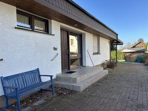 Hausseite Eingang - 5 Zimmer Einfamilienhaus zum Kaufen in Herdecke / Ostende