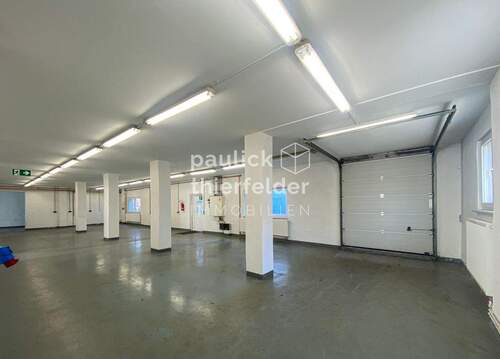 Lager- und Versandgebäude - 