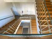 Treppenhaus Hauptgebäude - 