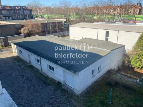 Blick auf Lager- und Versandgebäude - 