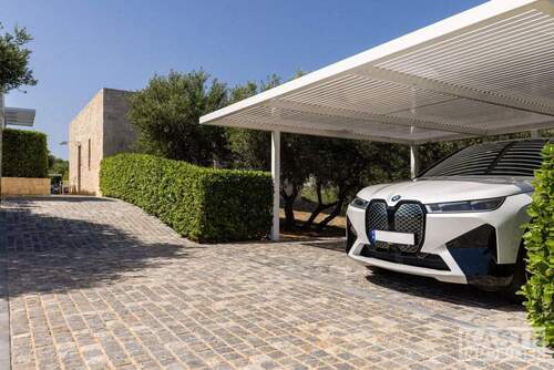 Carport - 