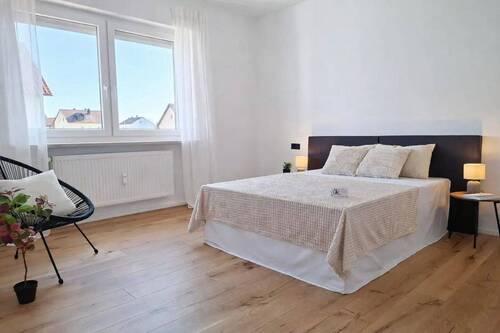 Bild 3 - 3 Zimmer Etagenwohnung in Ottobrunn