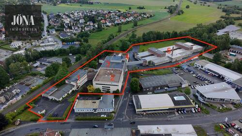 Übersichtsbild - Gewerbeareal mit 13.754 m² Nutzfläche auf 27.412 m² Grundstück - Produktion 