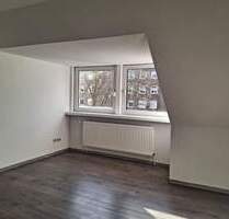 Helle 3-Zimmer-Wohnung mit Einbauküche in zentraler Lage - Bremerhaven Geestemünde